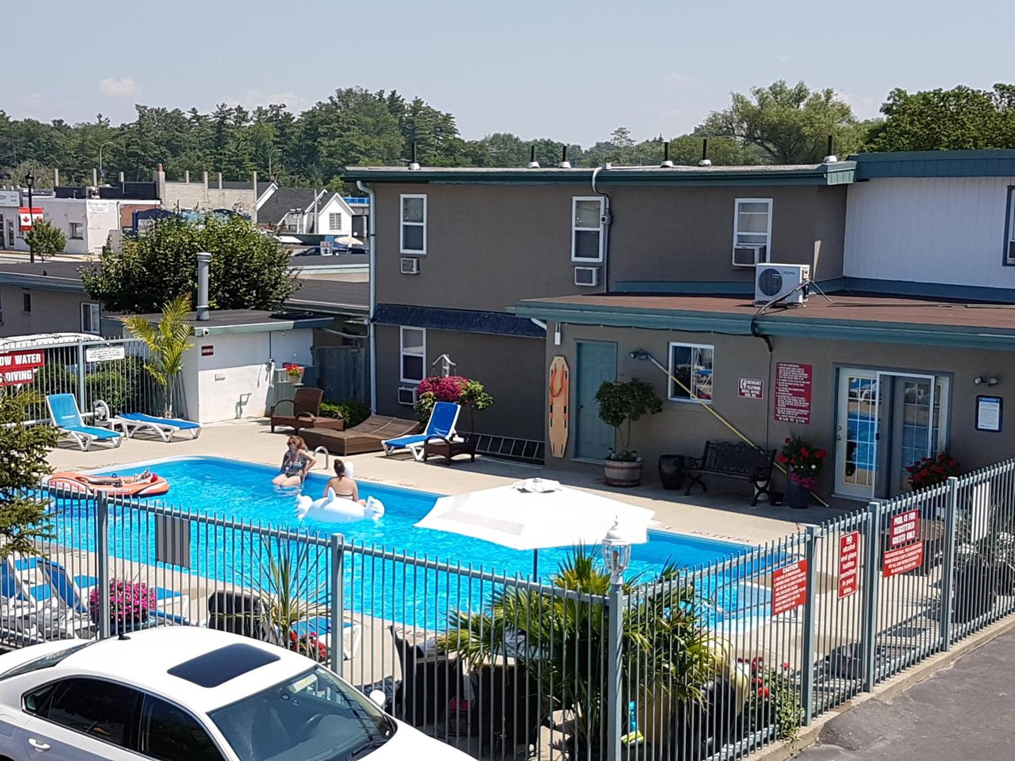 Lakeview Resort Motel Wasaga Beach Exterior photo